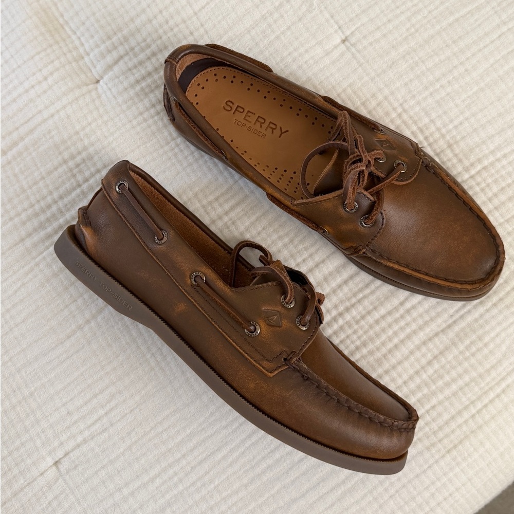 Women’s Sperry Authentic Original 2-Eye Boat Shoe, Size 8